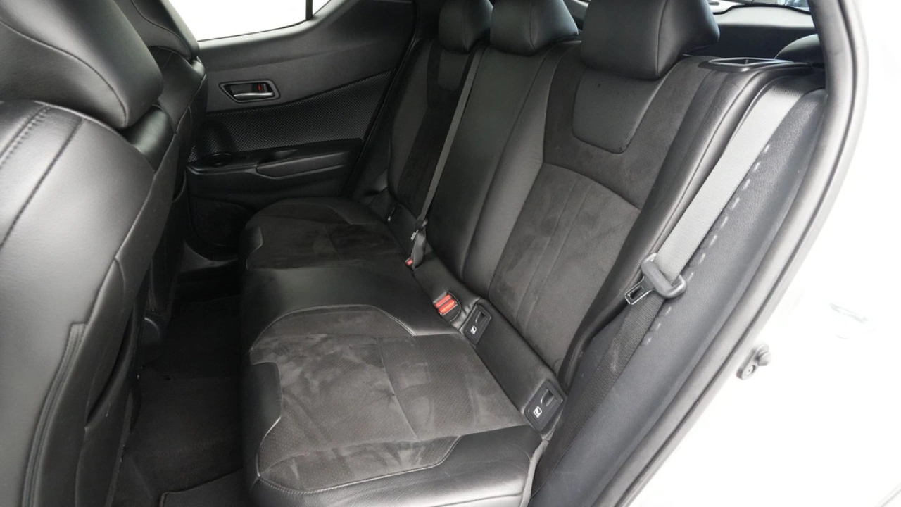 Toyota C-HR 2.0 Hybrid 184pk Style