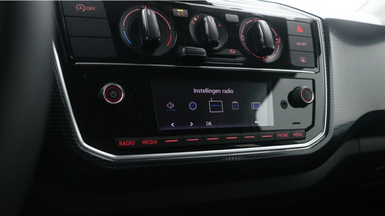 Volkswagen up! 1.0 65pk Airco Lane Assist Bluetooth