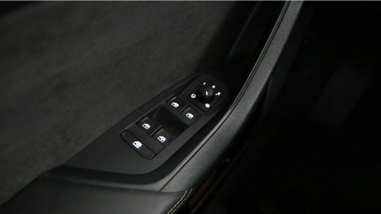 Škoda Kodiaq 1.5 TSI 150pk Automaat Sportline Business 7p.