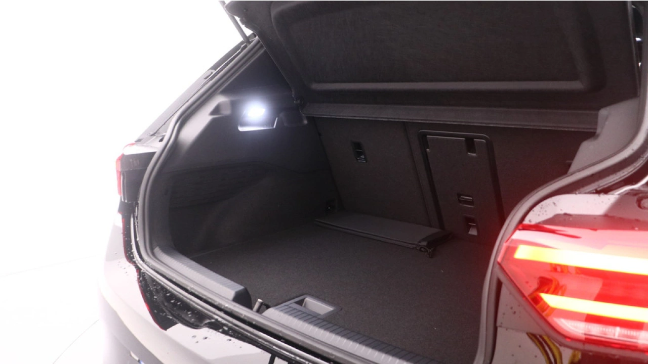 Volkswagen ID.3 Black Edition 52 kWh 170pk Navigatie