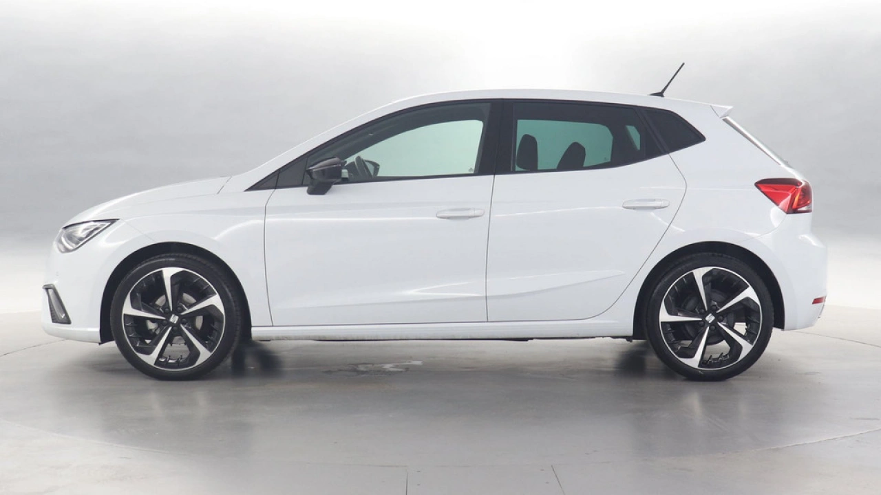 SEAT Ibiza 1.0 EcoTSI 95pk FR Business Intense