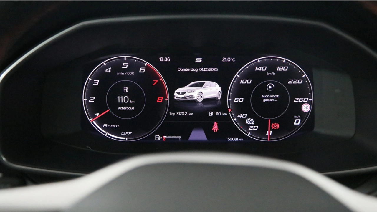 SEAT Leon 1.5 TSI FR Launch Edition