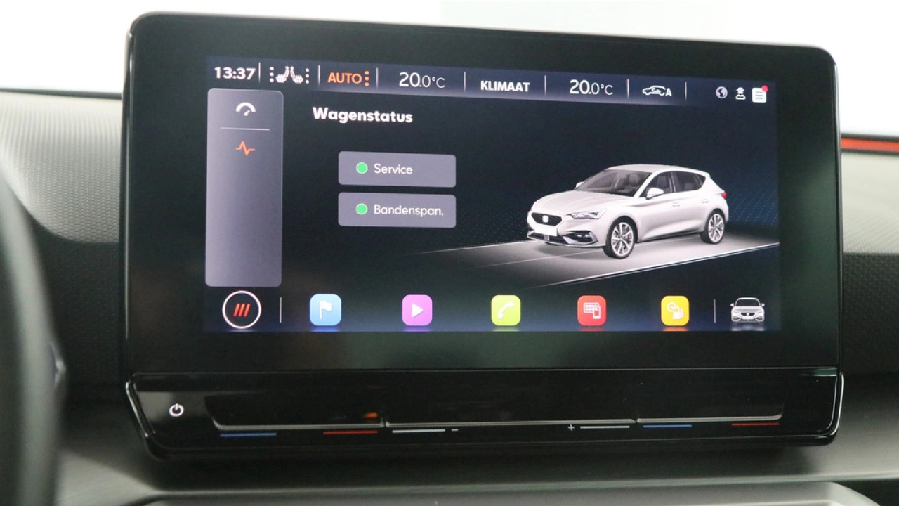 SEAT Leon 1.5 TSI FR Launch Edition