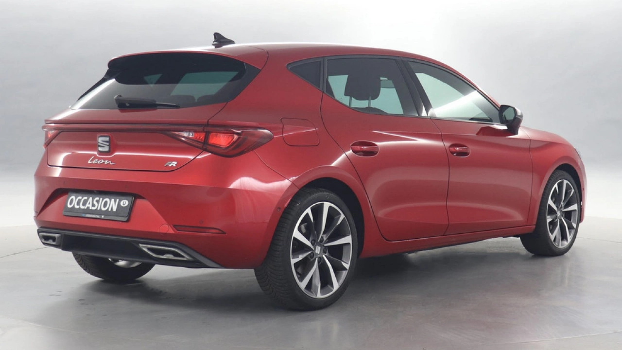 SEAT Leon 1.5 TSI FR Launch Edition