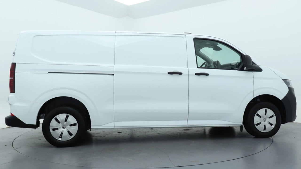 VW Bedrijfswagens E-Transporter 34 L2H1 Life 64 kWh Intro 100KW / 136 PK