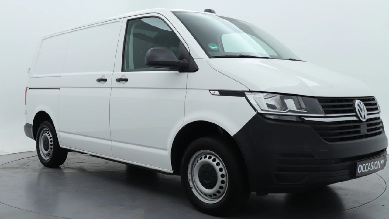 VW Bedrijfswagens Transporter 2.0 TDI L1H1 26 Economy Business
