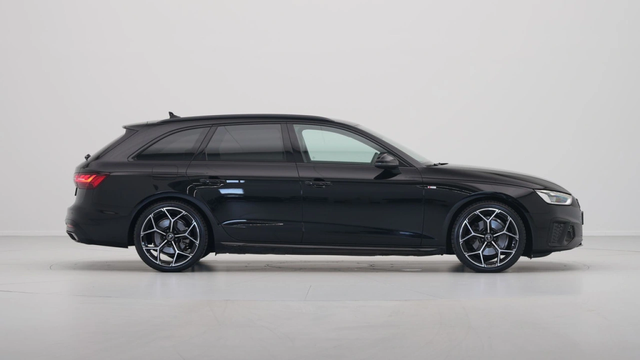 Audi A4 Avant 35 TFSI S-Line edition