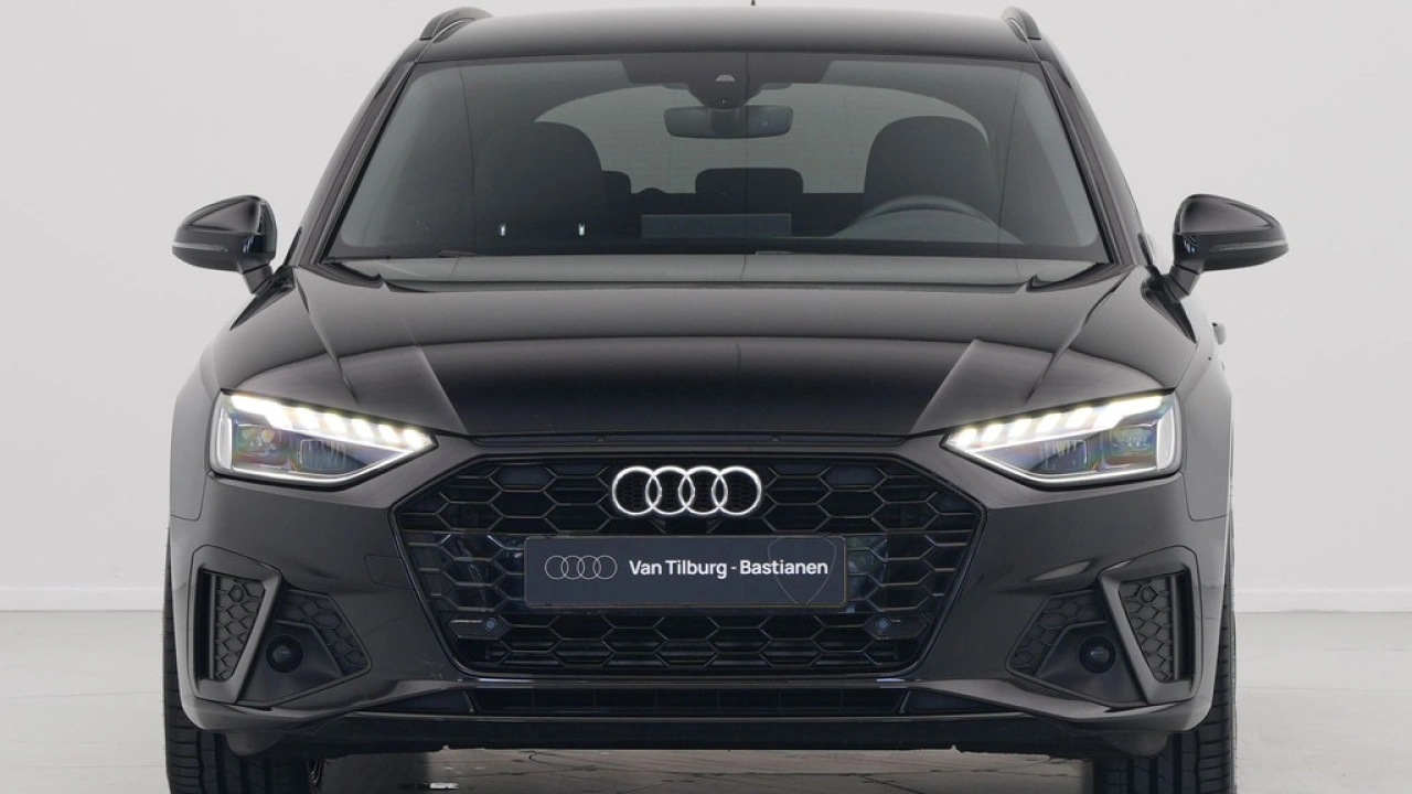 Audi A4 Avant 35 TFSI S-Line edition