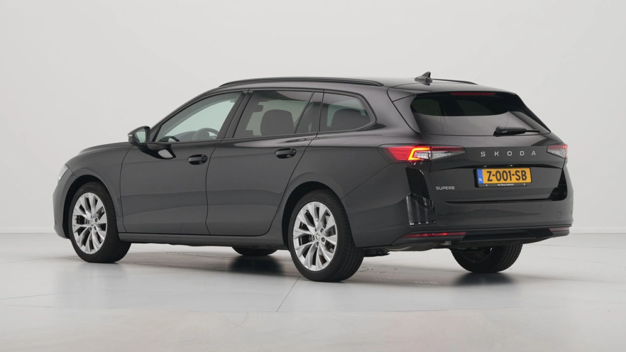 Škoda Superb Combi 1.5 TSI 150pk MHEV First Edition