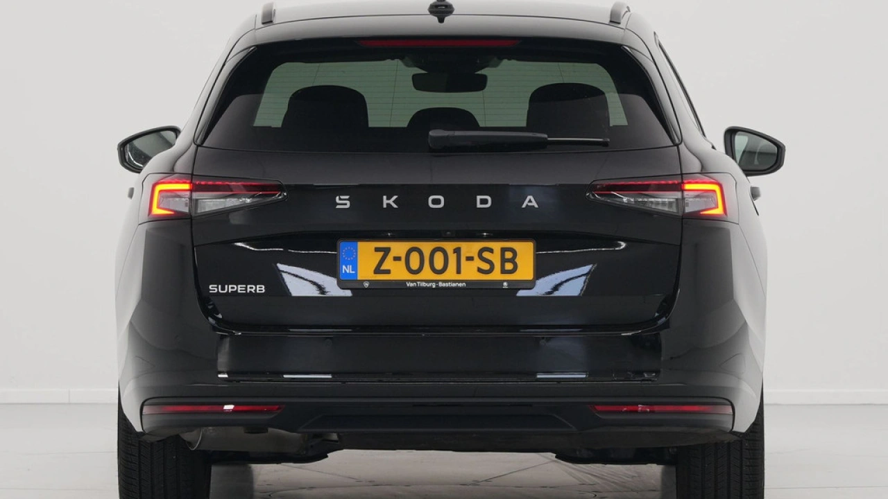 Škoda Superb Combi 1.5 TSI 150pk MHEV First Edition