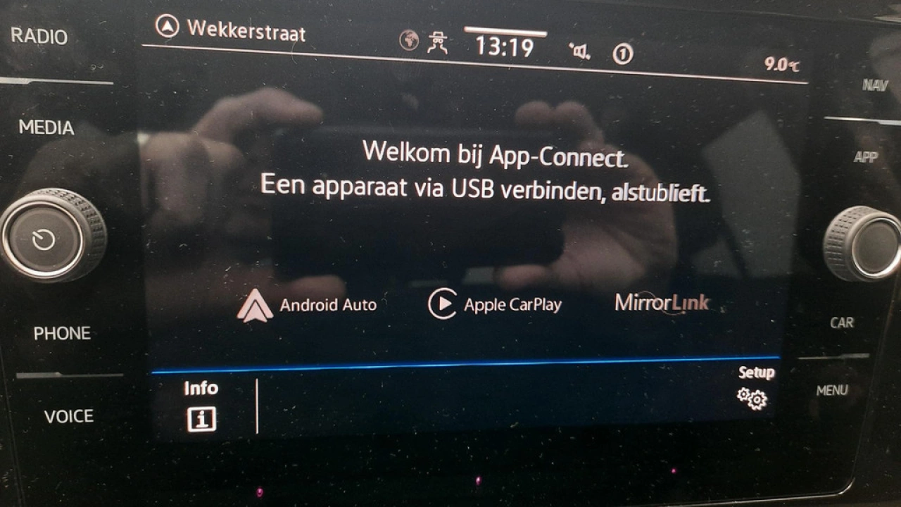 Volkswagen T-Roc 1.5 TSI Automaat Life | Multimedia | Camera