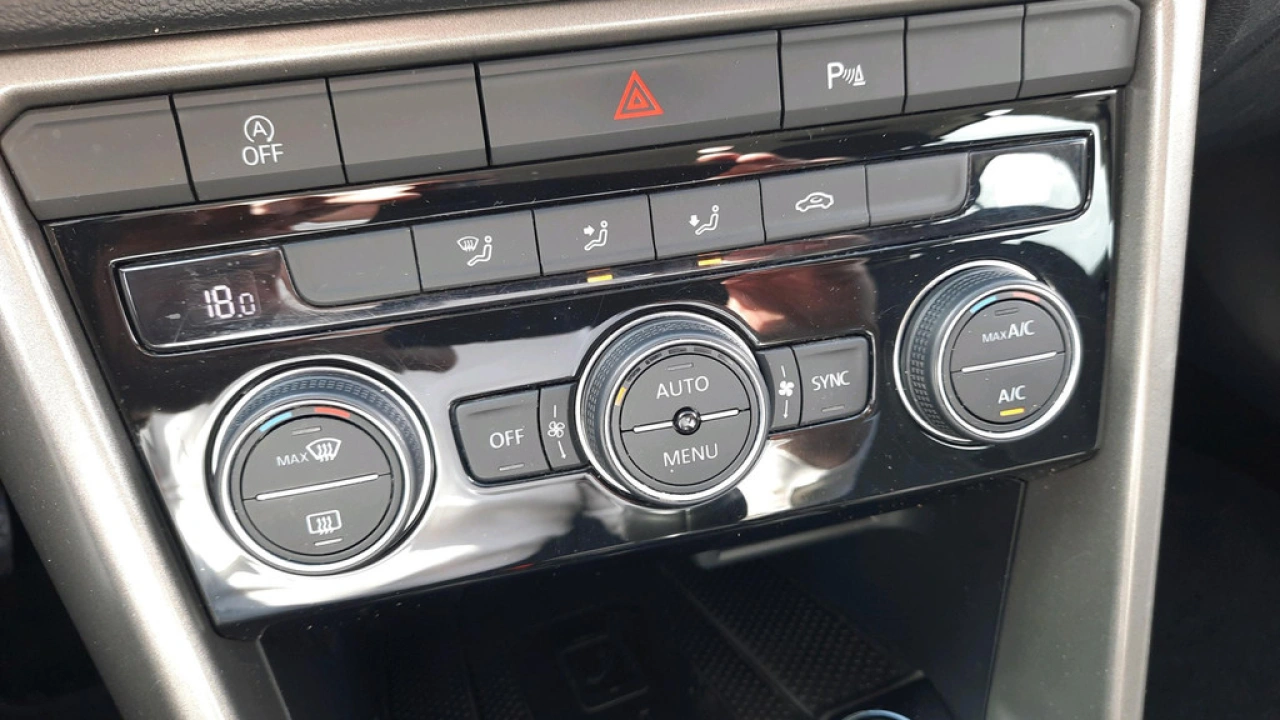 Volkswagen T-Roc 1.0 TSI Style | Executive | Navi | App Connect