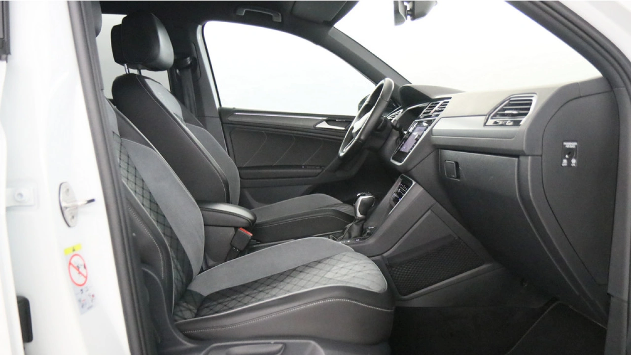 Volkswagen Tiguan 1.5 TSI 150pk R-Line Business+ Black Style DSG