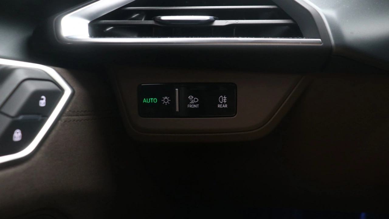 Audi e-tron GT Competition 93 kWh Exclusive Nachtblauw metallic