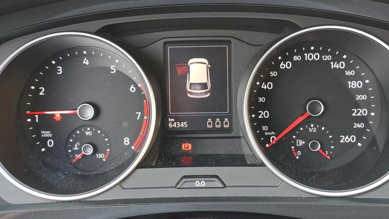 Volkswagen Tiguan 1.5 TSI Life Executive | Navi | Trekhaak | Verwacht