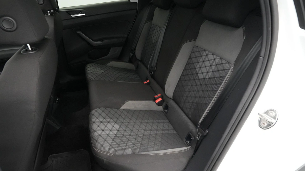 Volkswagen Taigo 1.0 TSI 110pk DSG R-Line