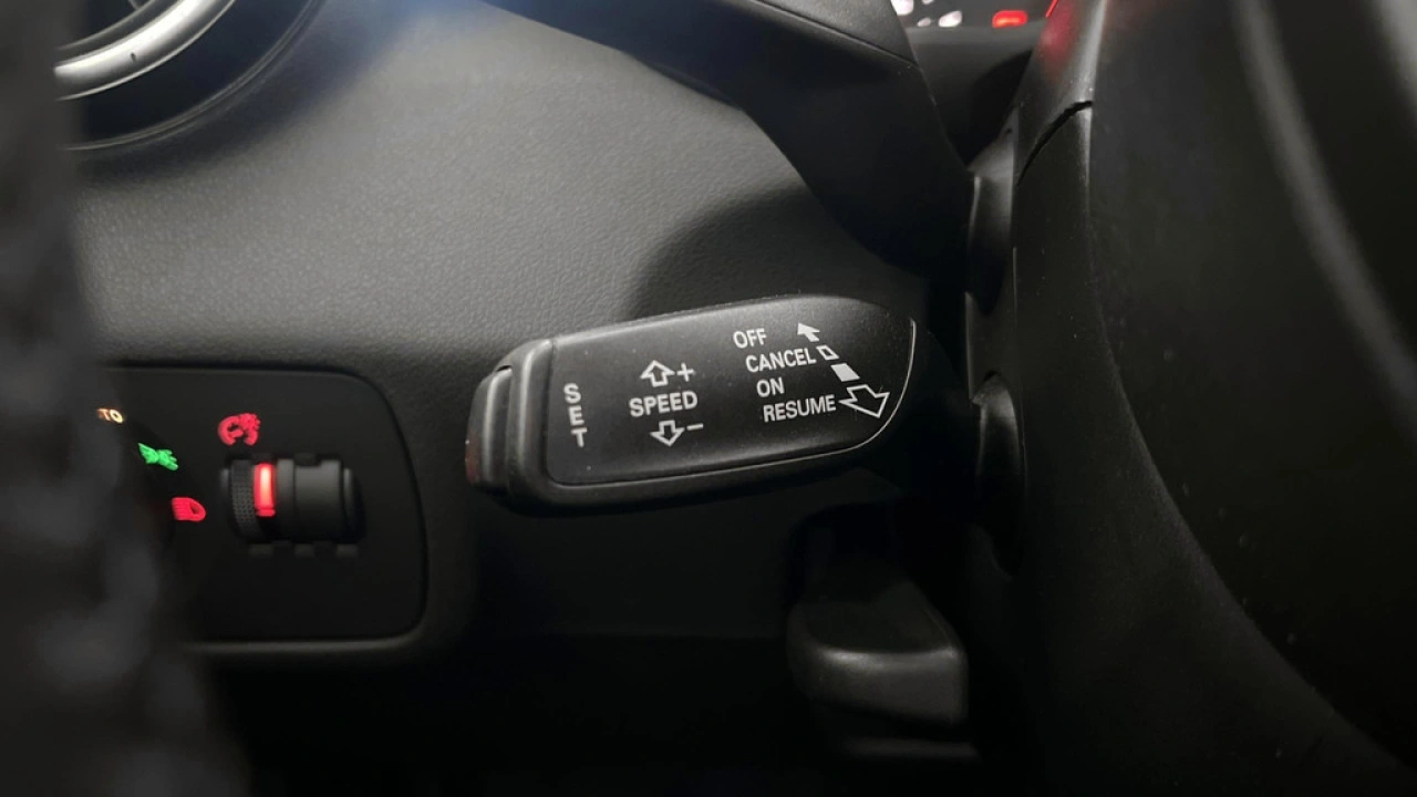 Audi A1 Sportback 1.4 TFSI 140pk Automaat CoD Admired / Camera / Parkeerhulp V+A