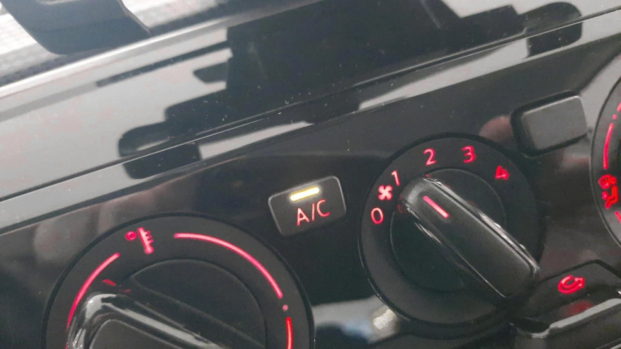 Volkswagen up! 1.0 Airco | Smartphone integratie