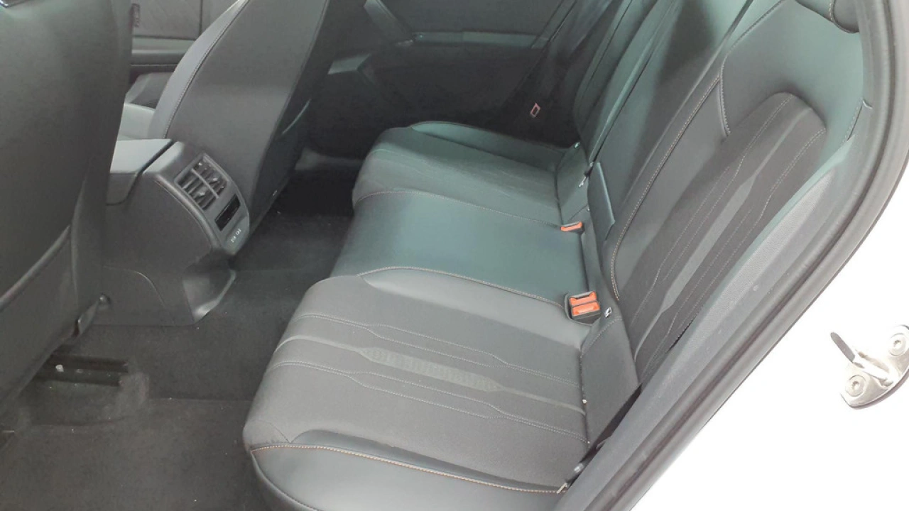 CUPRA Leon 1.4 TSI eHybrid 204pk PHEV Business