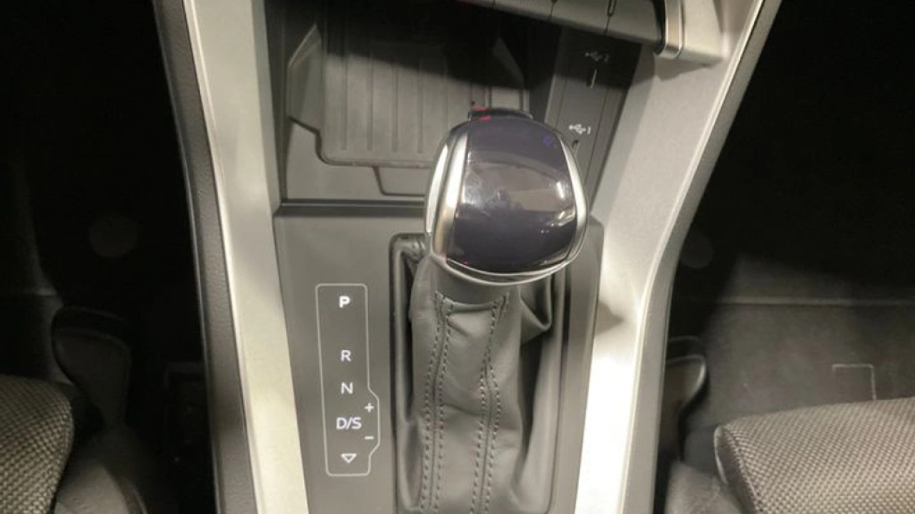 Audi Q3 45 TFSI e 245pk PHEV Business