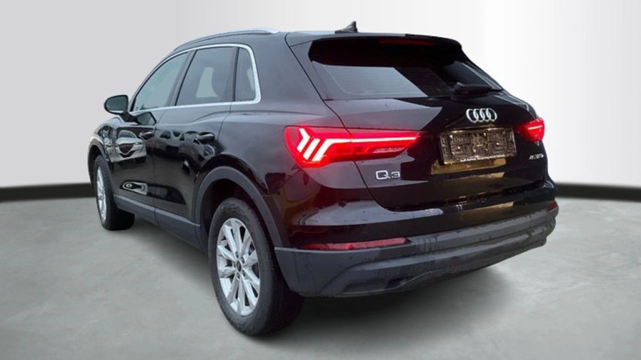Audi Q3 45 TFSI e 245pk PHEV Business