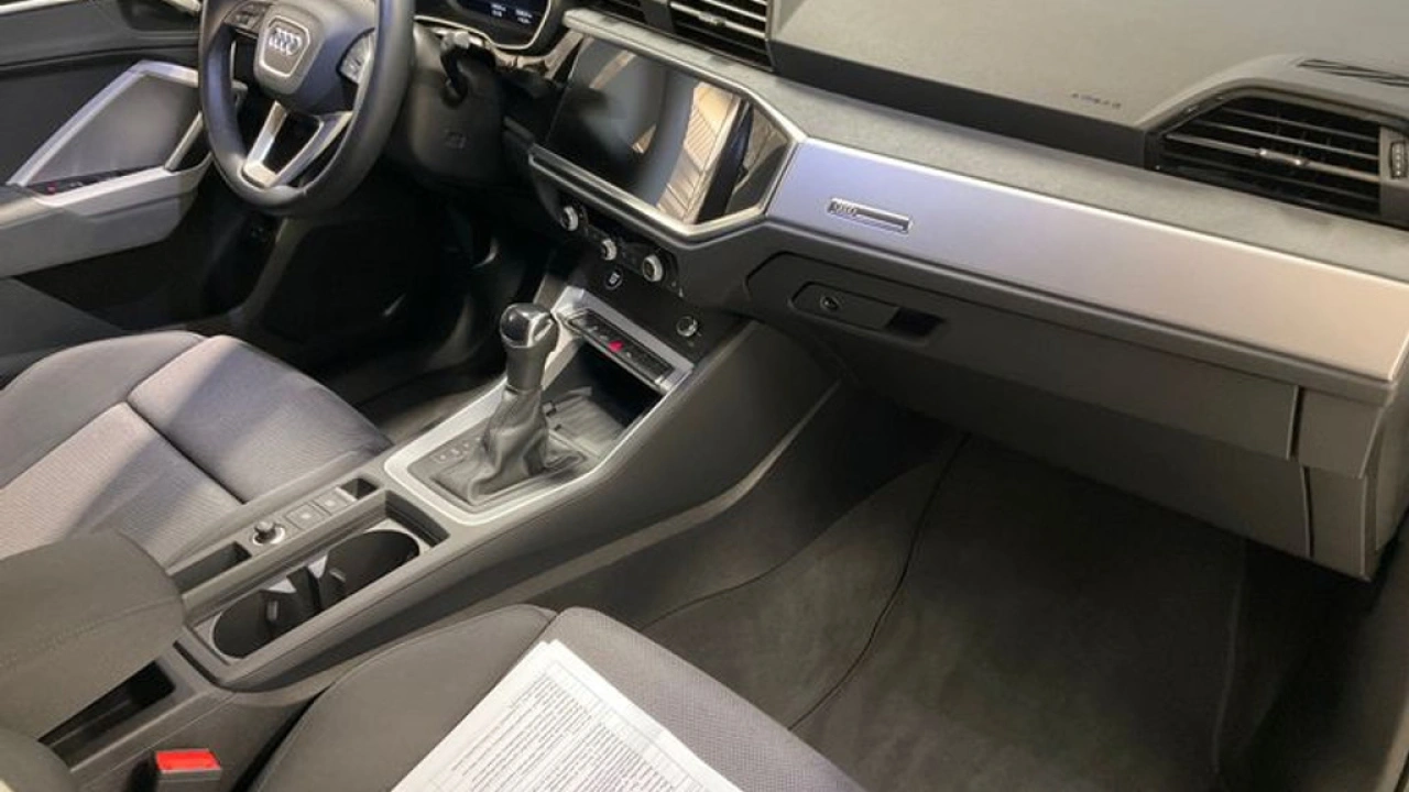 Audi Q3 45 TFSI e 245pk PHEV Business