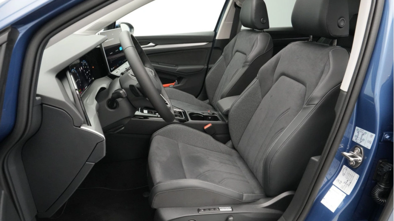 Volkswagen Golf 1.5 eHybrid Style Edition