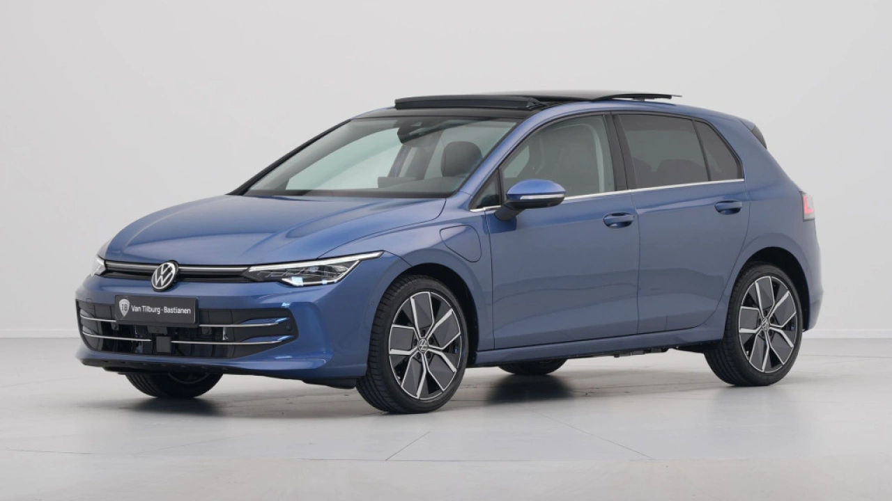 Volkswagen Golf 1.5 eHybrid Style Edition