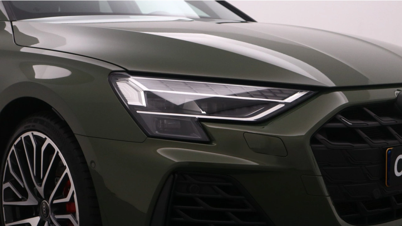 Audi A3 Sportback 2.0 TSFI S3 quattro | Panoramadak | Sonos | Performance-uitlaat titaan |