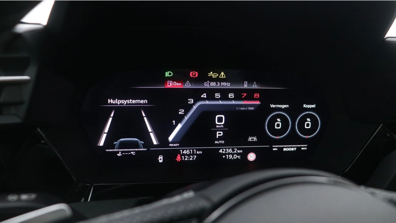 Audi A3 Sportback 2.0 TSFI S3 quattro | Panoramadak | Sonos | Performance-uitlaat titaan |