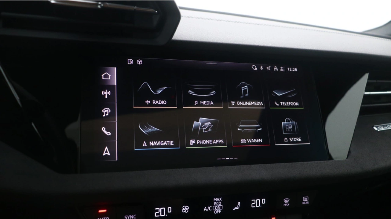 Audi A3 Sportback 2.0 TSFI S3 quattro | Panoramadak | Sonos | Performance-uitlaat titaan |