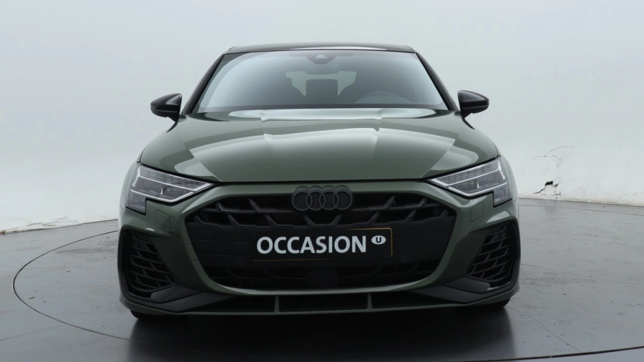 Audi A3 Sportback 2.0 TSFI S3 quattro | Panoramadak | Sonos | Performance-uitlaat titaan |