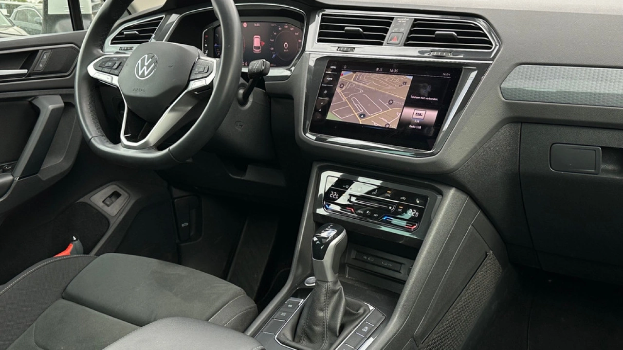 Volkswagen Tiguan 1.5 TSI 150pk DSG Life Business Panoramadak