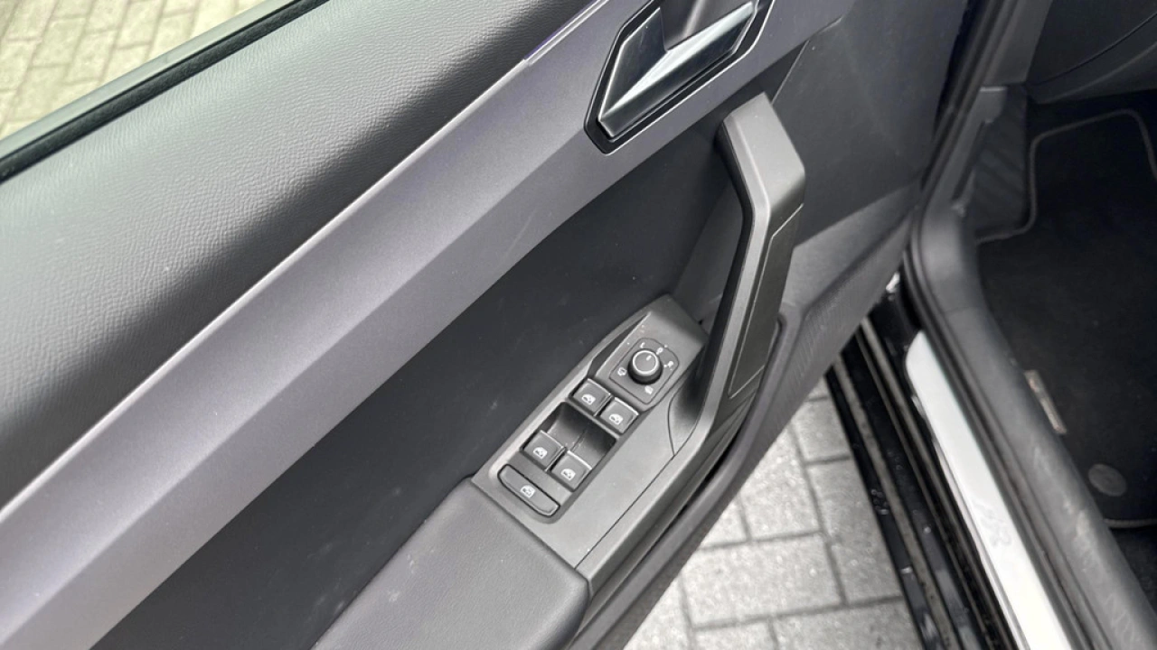 SEAT Leon 1.5 TSI e-Hybrid FR PHEV First Edition