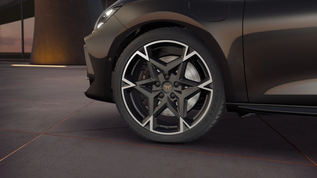 CUPRA Leon Sportstourer 1.5 TSI e-Hybrid 272 6DSG VZ Performance