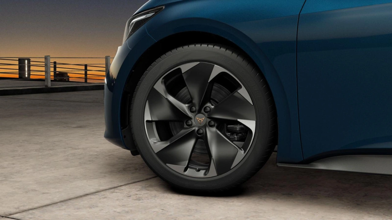 CUPRA Born 59kWh Elektromotor 231 1AT Business Limited