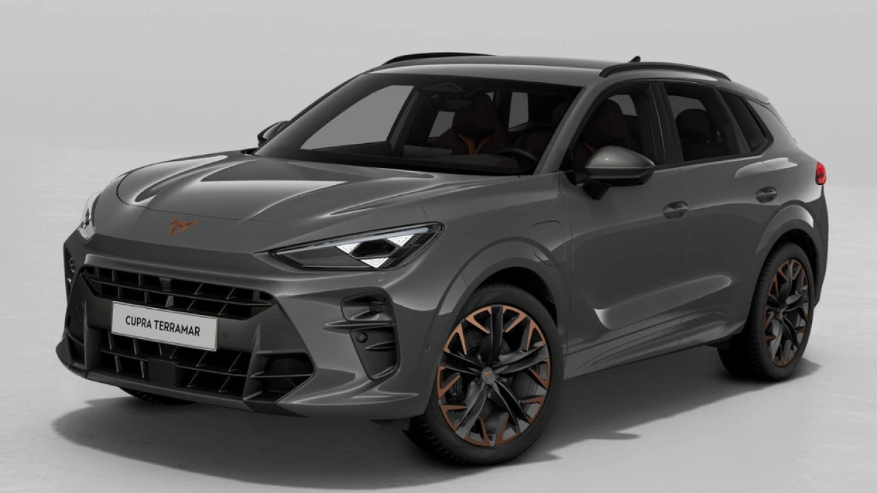 CUPRA Terramar 1.5 TSI e-Hybrid 272 6DSG VZ Performance