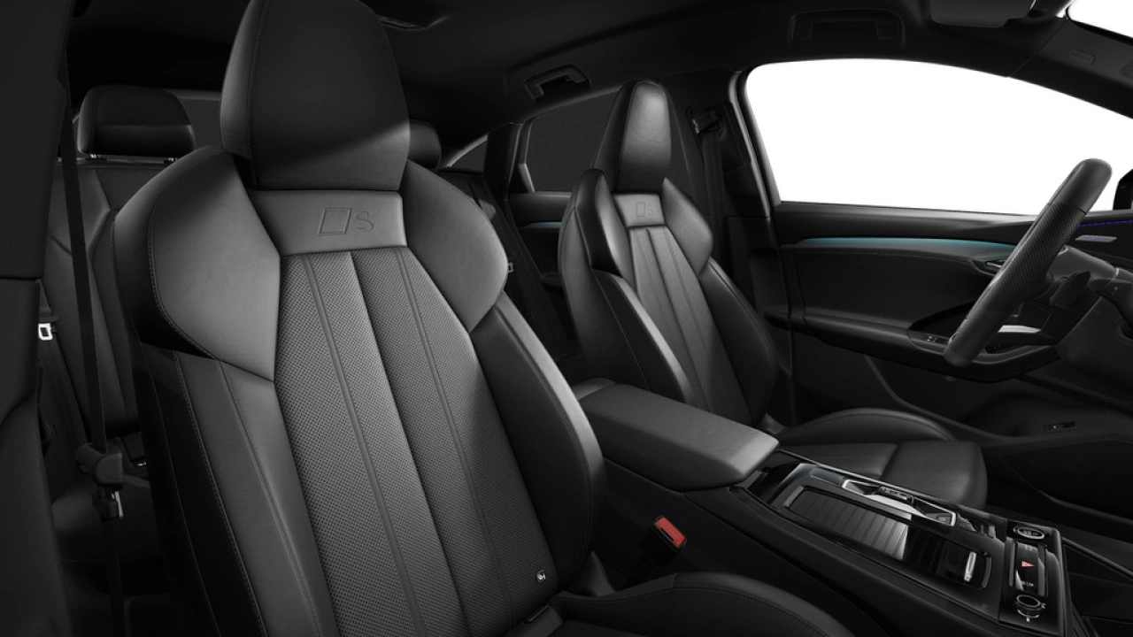 Audi Q6 Sportback e-tron performance 306 1AT S edition