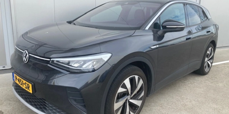 Volkswagen ID.4 First 204pk 77 kWh accu | Navi | PDC | Camera | Donker glas | Alcantara/leer | Verwarmde stoelen | A
