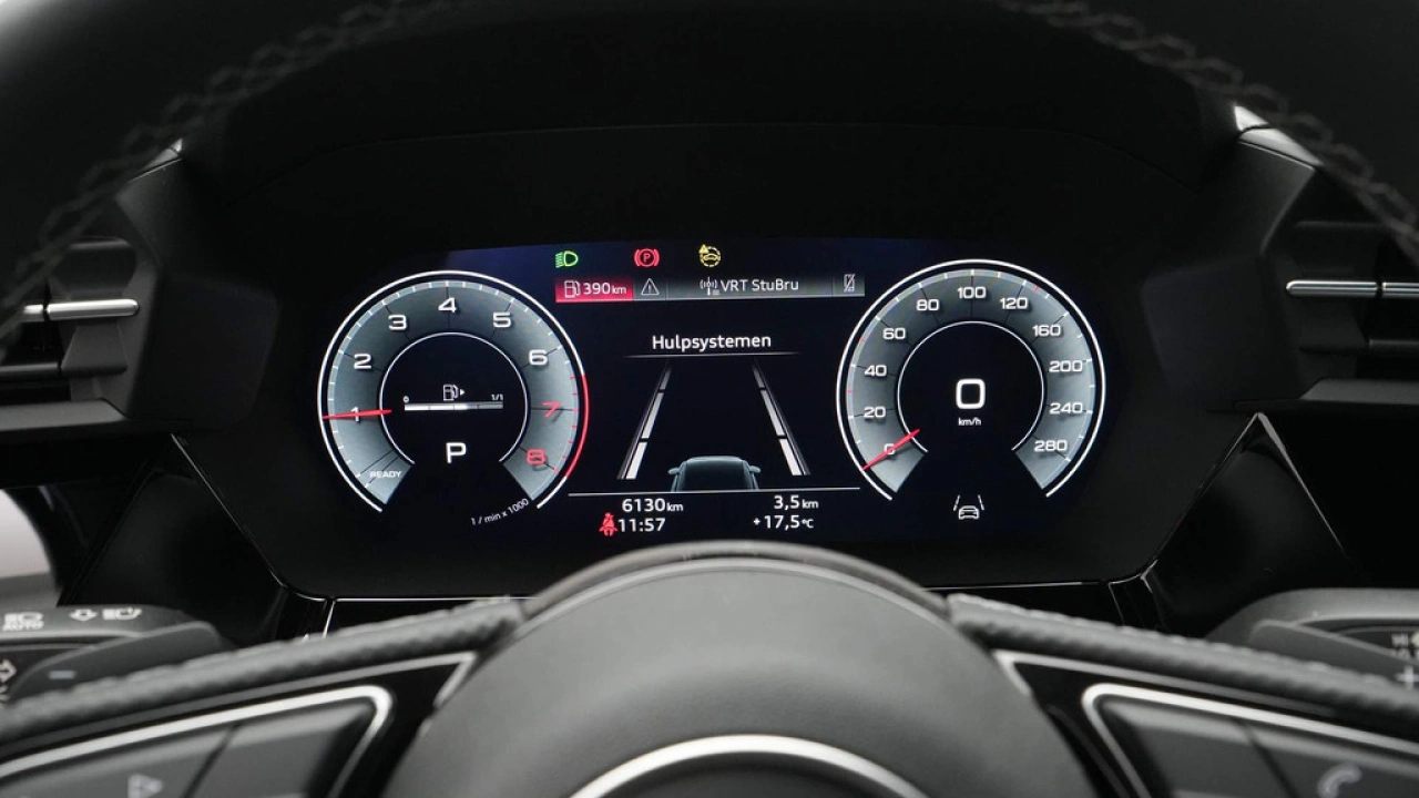 Audi A3 Sportback 30 TFSI 110 pk S-Tronic S line edition