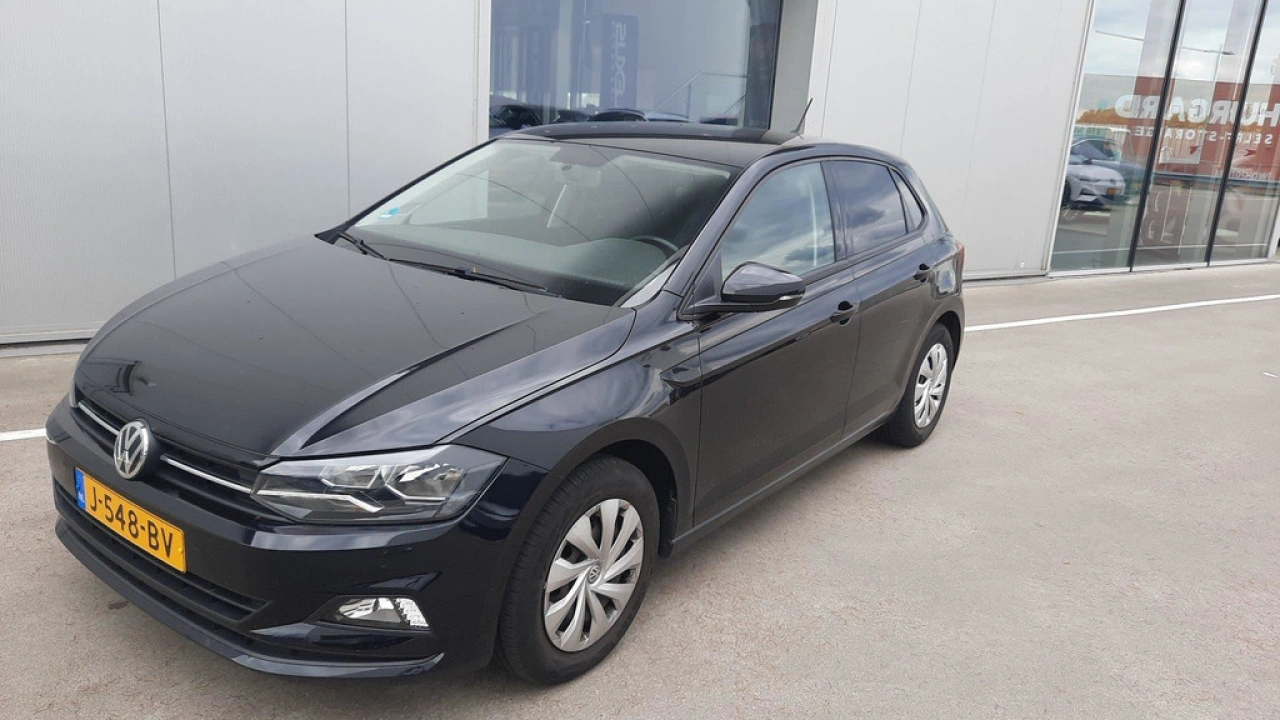 Volkswagen Polo 1.0 TSI Comfortline Executive | Navi | Privacy Glass | Parkeersensoren