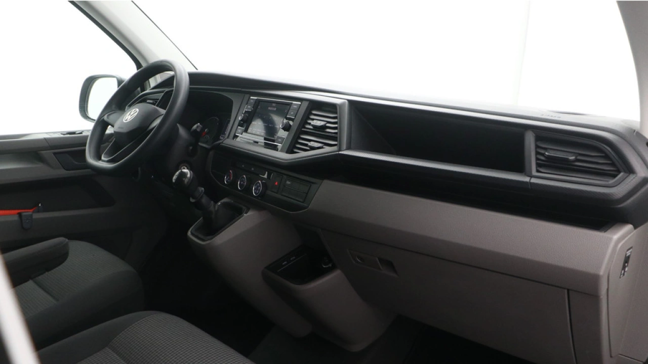 VW Bedrijfswagens Transporter 2.0 TDI L2H1 28 Economy Business