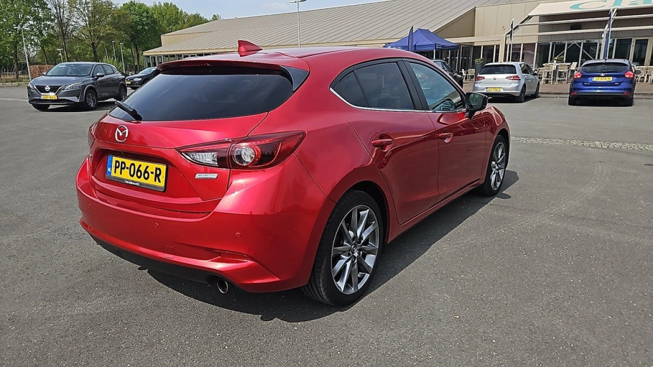 Mazda 3 2.0 SkyActiv-G 120 GT-M