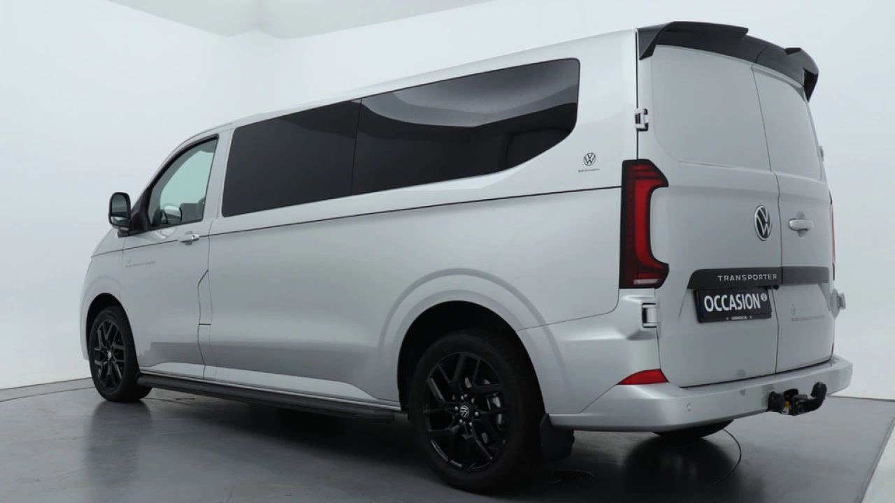 VW Bedrijfswagens Transporter 2.0 TDI L2H1 30 Bulli