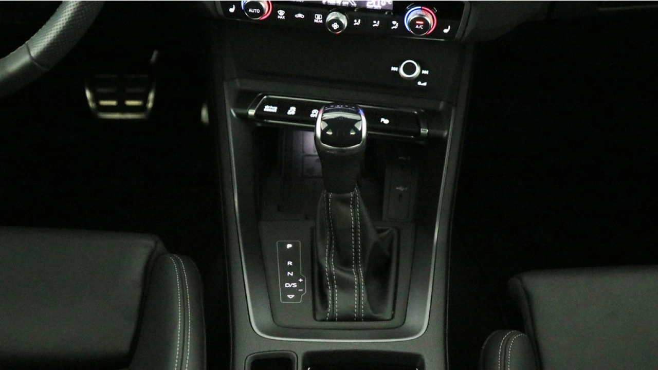Audi Q3 Sportback 35 TFSI 150pk S Edition Competition S-Tronic