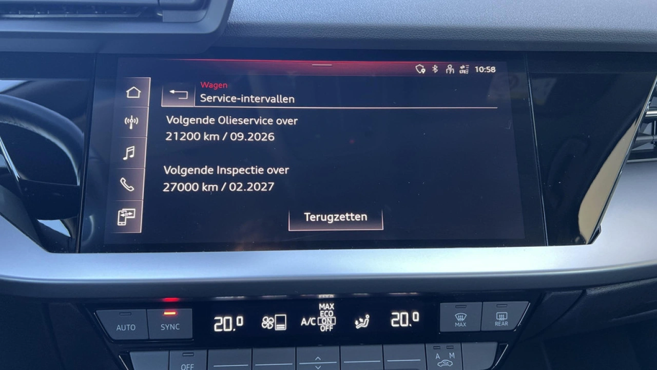 Audi A3 Sportback 30 TFSI 110Pk Pro Line / Parkeerhulp achter / Smartphone Interface