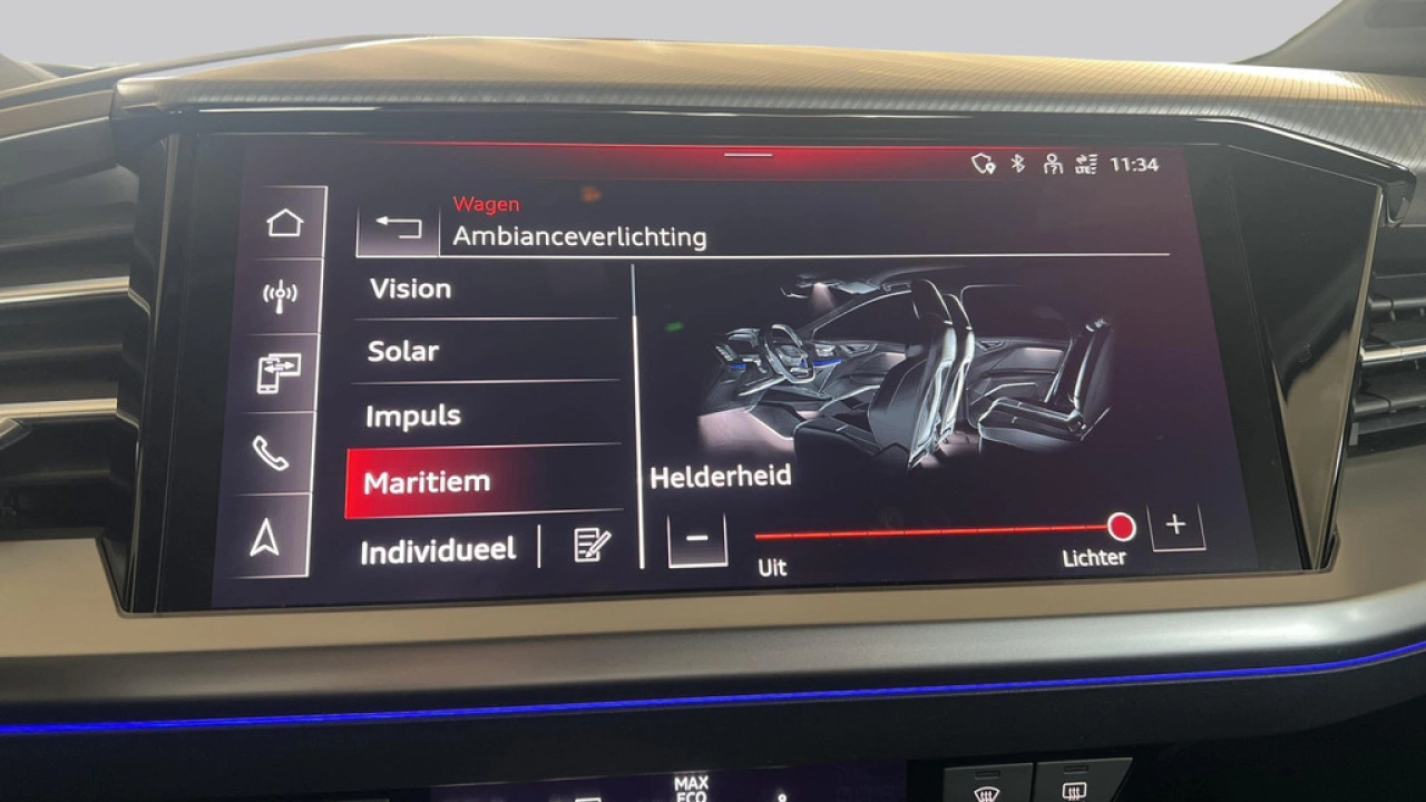 Audi Q4 e-tron 40 Advanced edition 82Kwh 204Pk / Parkeerhulp plus / Matrix Led / Sfeerverlichting