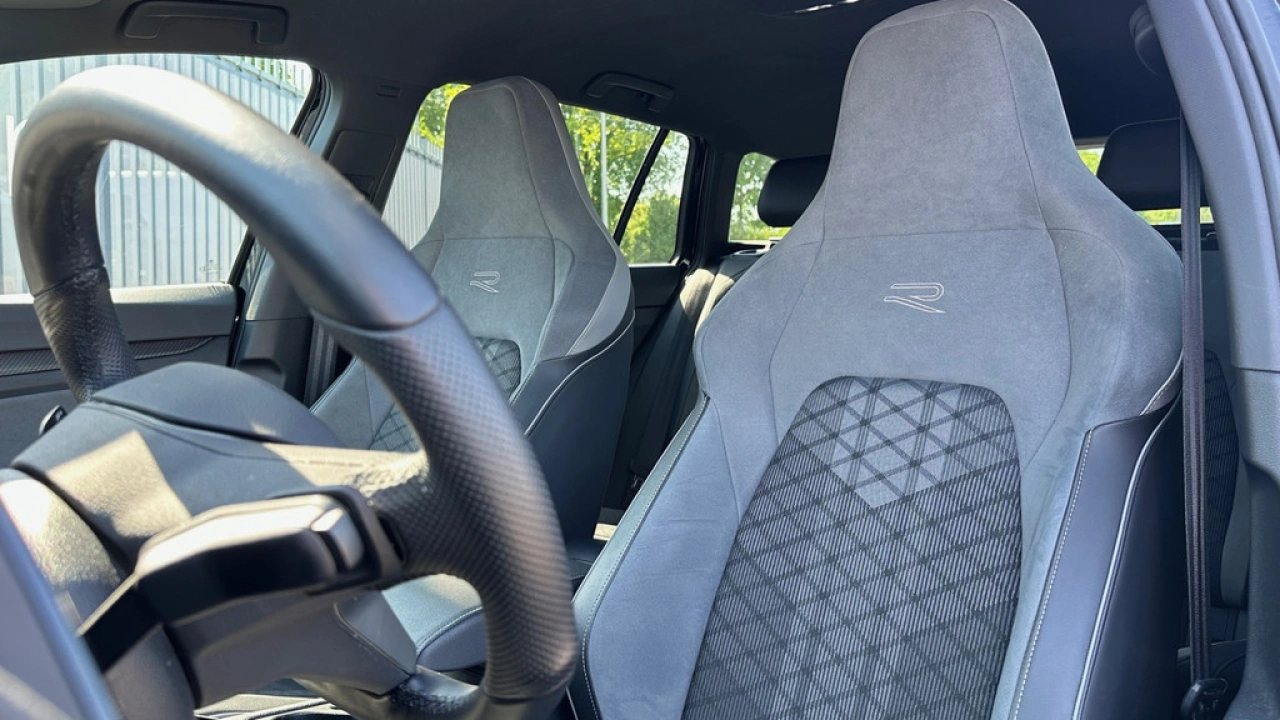 Volkswagen GOLF Variant 1.5 eTSI 150pk DSG R-Line Navigatie Trekhaak