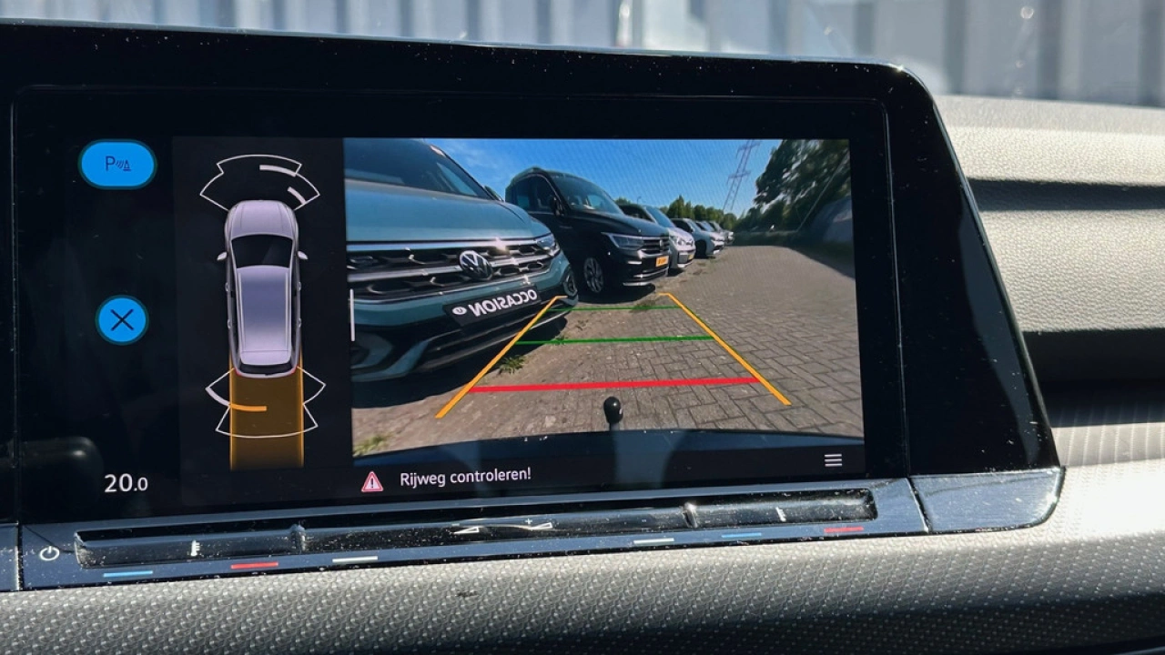 Volkswagen GOLF Variant 1.5 eTSI 150pk DSG R-Line Navigatie Trekhaak