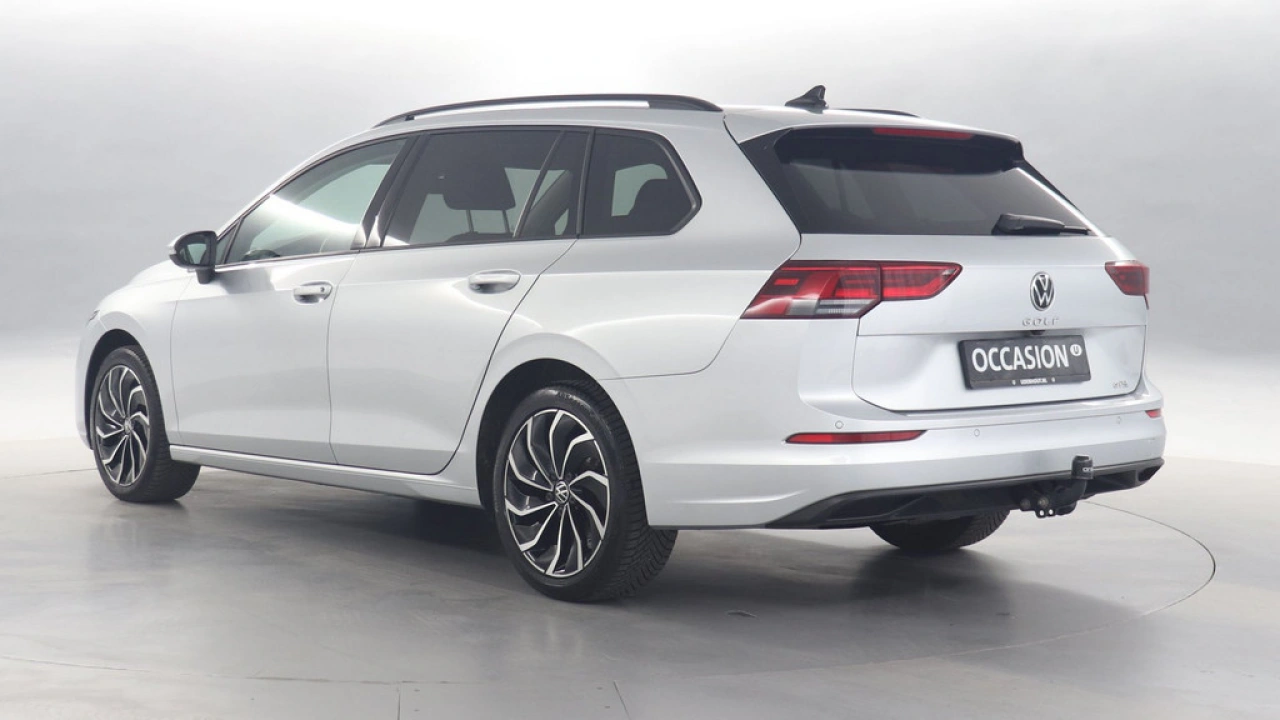 Volkswagen GOLF Variant 1.0 eTSI 110pk Life Business DSG